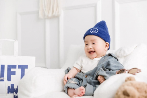 萍乡宝宝躺着吃奶有影响吗