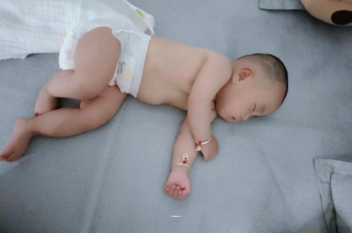 萍乡宝宝发烧可以喝牛奶吗